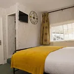 The Sun Hotel