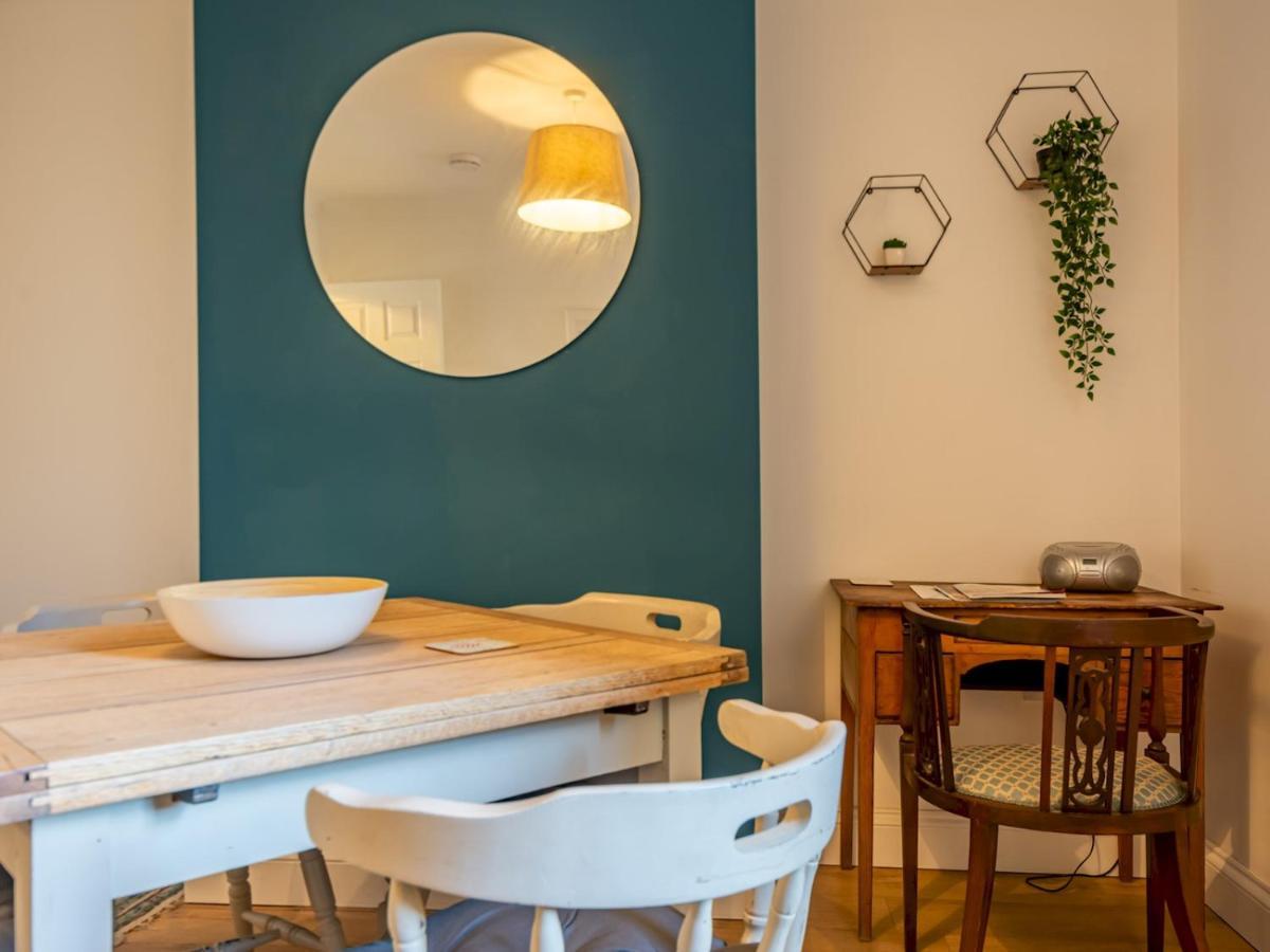 Pass The Keys Cosy Terrace Within Walls Ideal For Exploring Holiday home *
