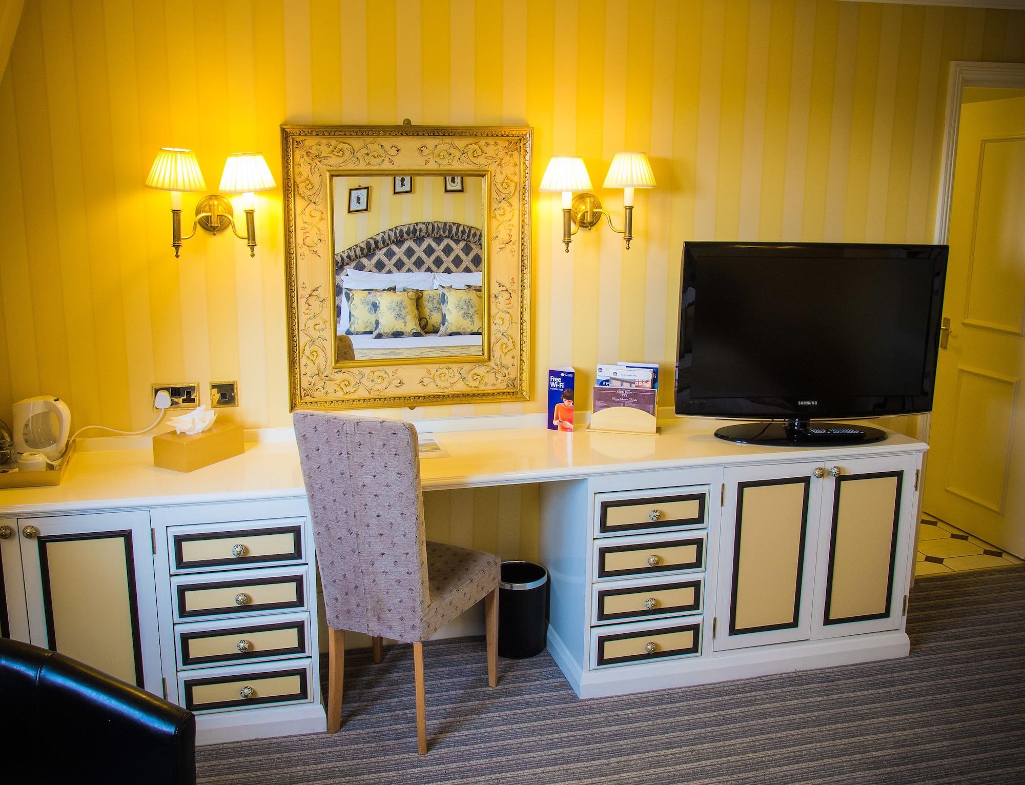 Western Abbots Barton Hotel