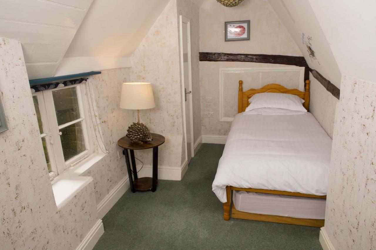 The Sun Hotel