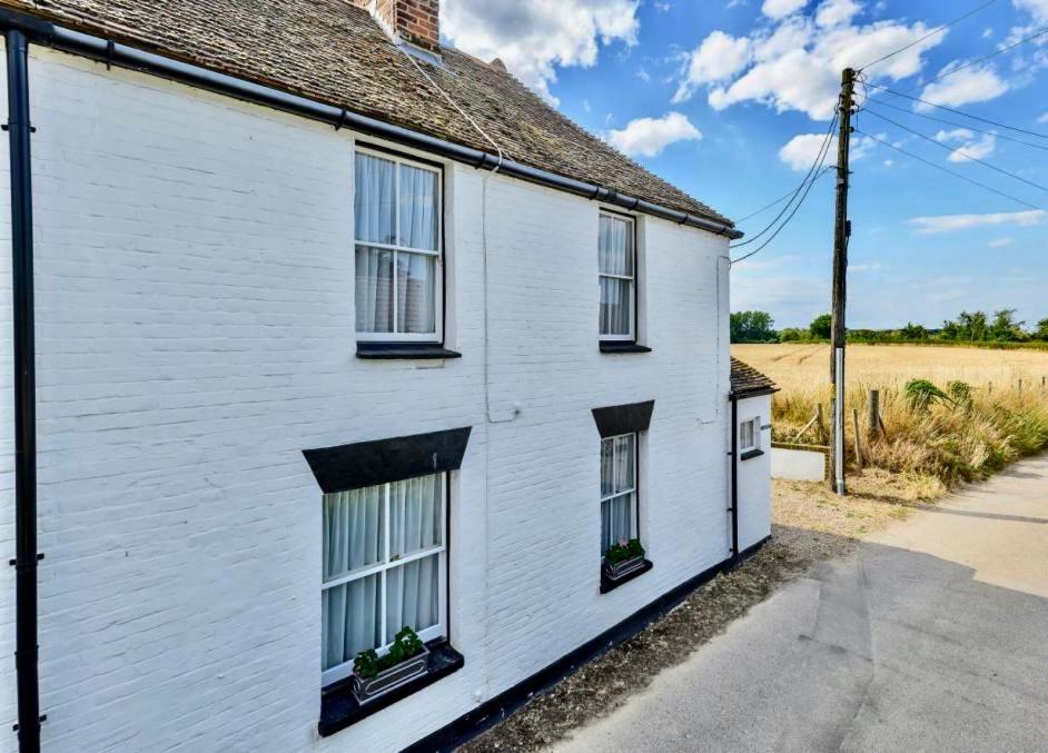 Marshmede - Picturesque, Tranquil, Relaxing Holiday home Canterbury
