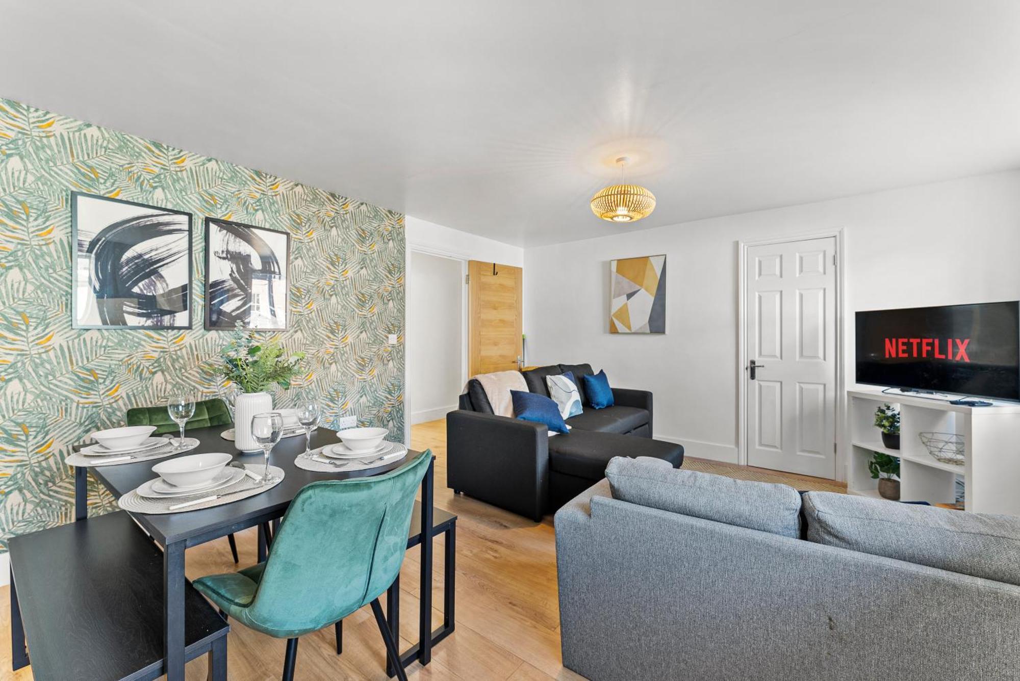 Apartment The Augustine - Stylish City Centre Gem Canterbury