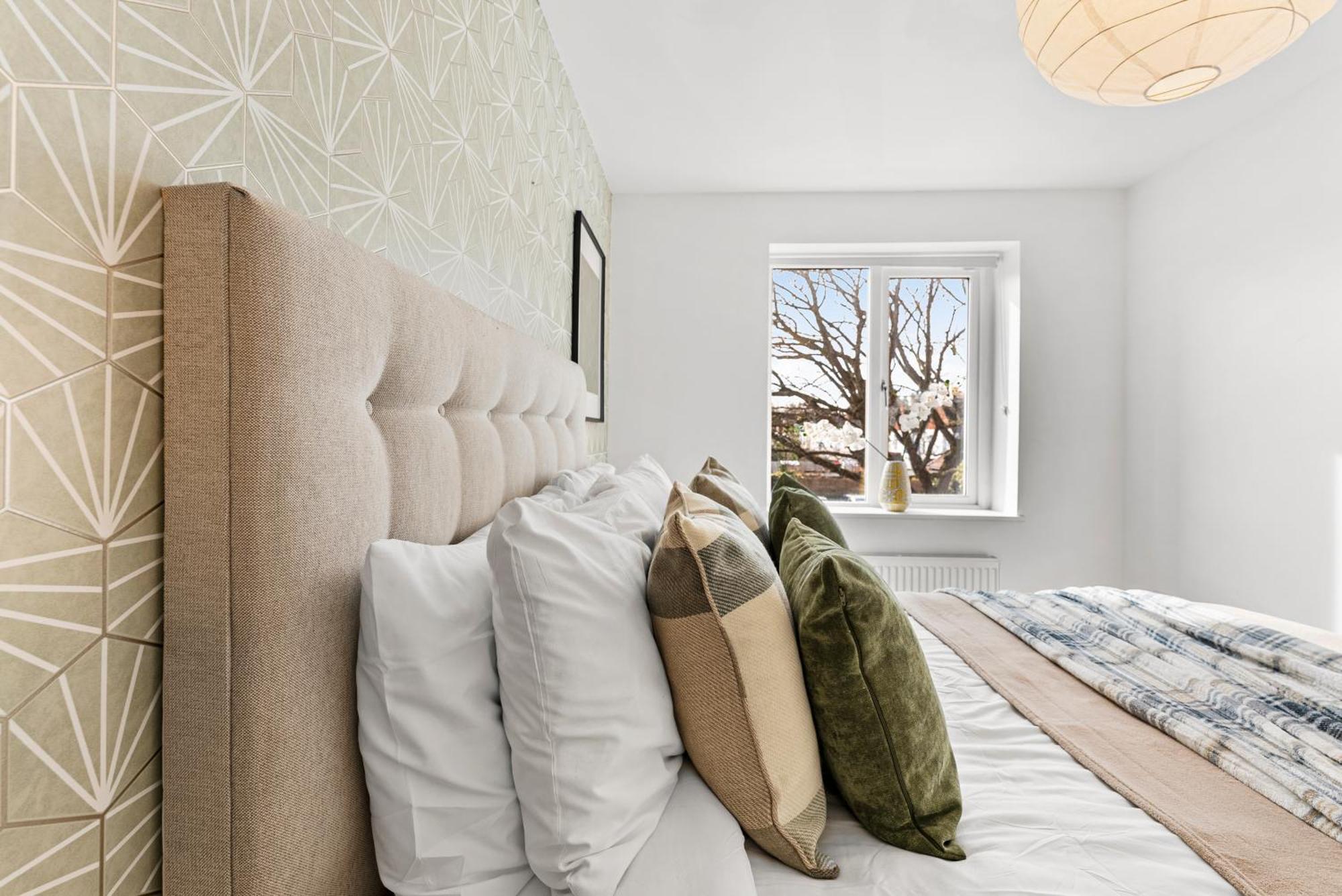 Apartment The Augustine - Stylish City Centre Gem Canterbury