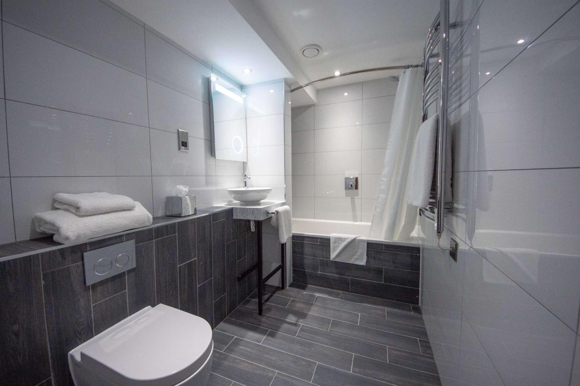Hotel Western Abbots Barton 3*