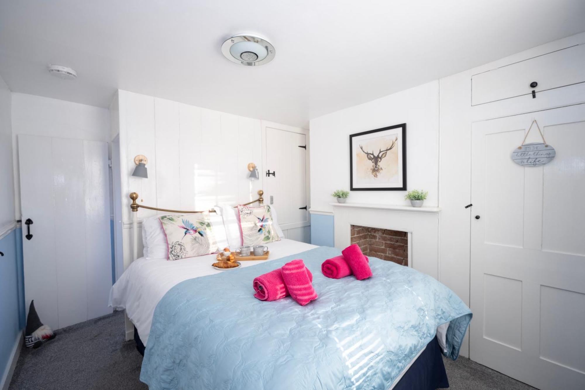 The Little Marlowe - 1 Bed Centre Holiday home Canterbury