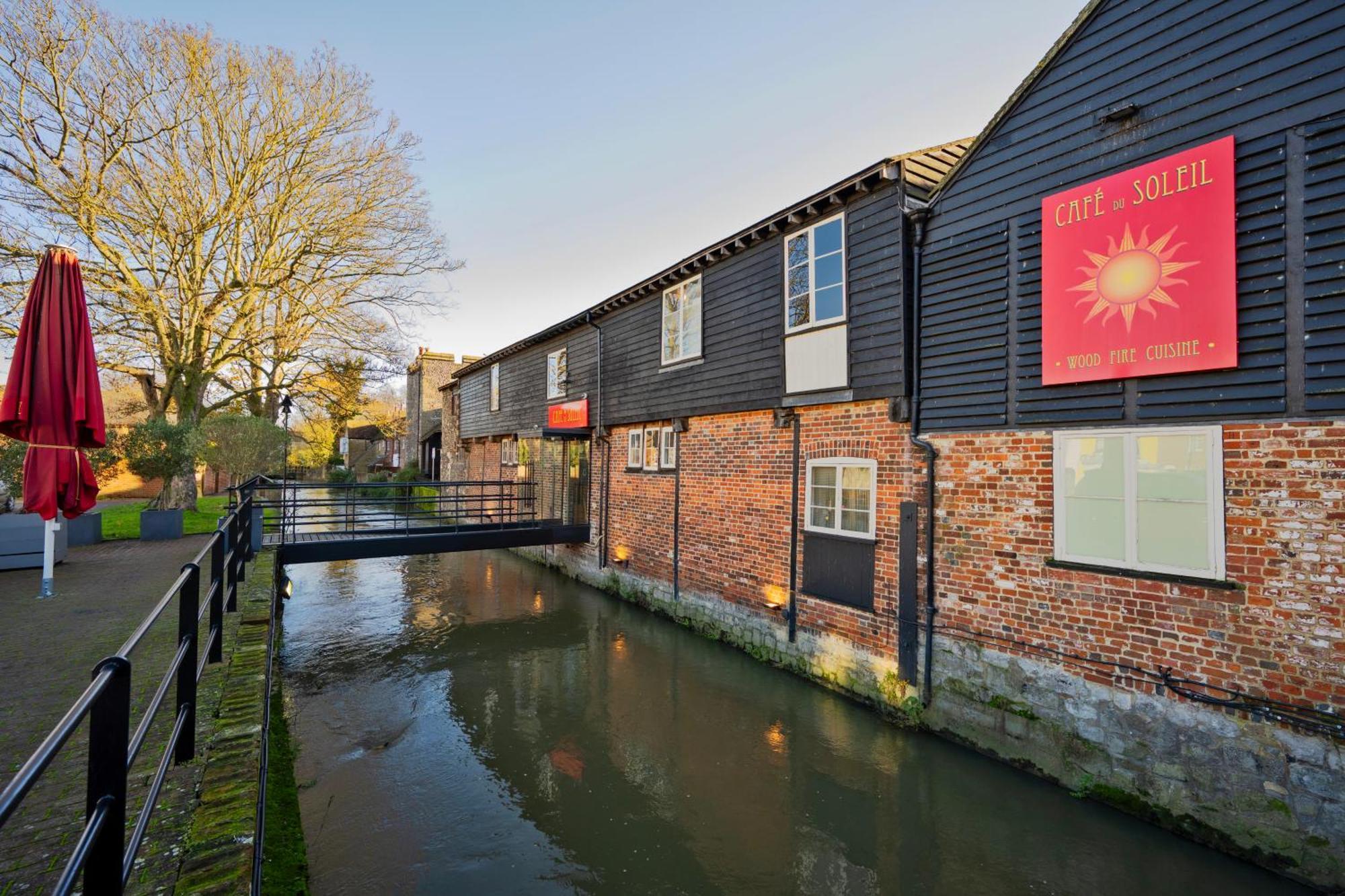 The Little Marlowe - 1 Bed Centre Holiday home *