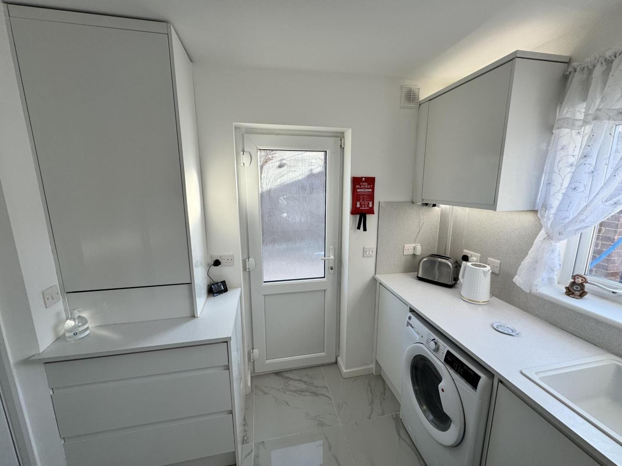 Casa de férias Modern 3-bed Hideaway Near Westgate With Parking *