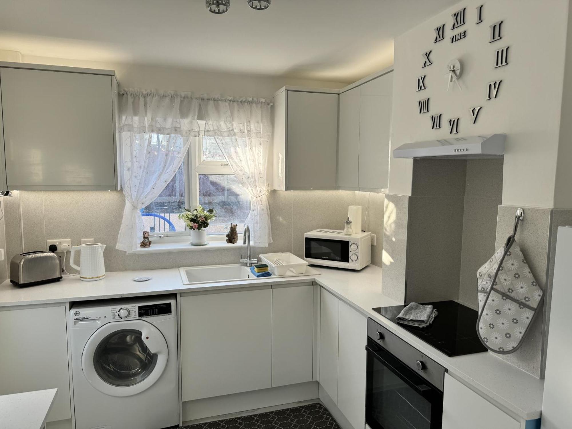 Modern 3-bed Hideaway Near Westgate With Parking Casa de férias
