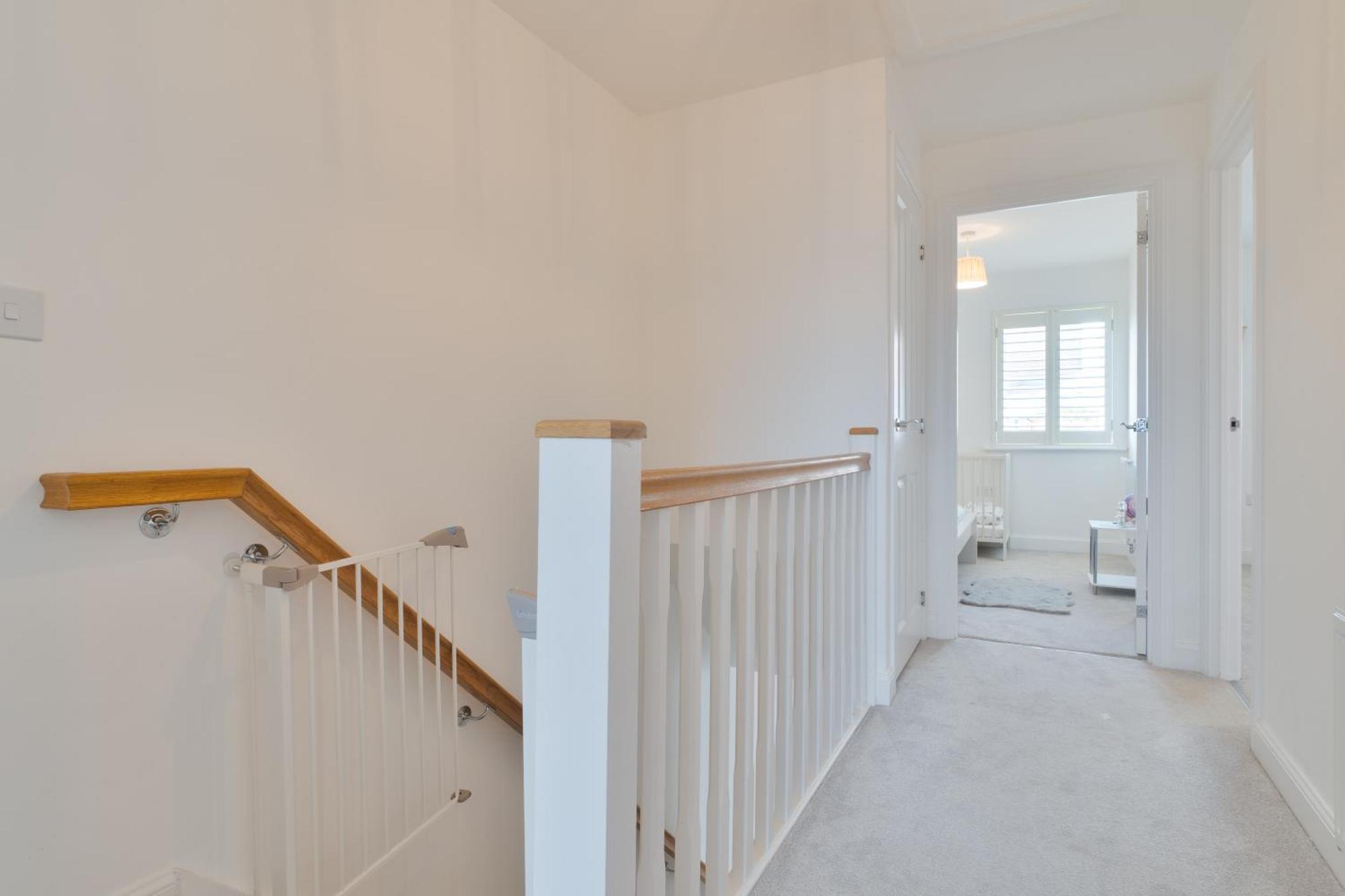 Casa de férias Modern Spacious House With Free Parking & Garden - Sleeps 6 - Perfect For Contractors & Families Canterbury