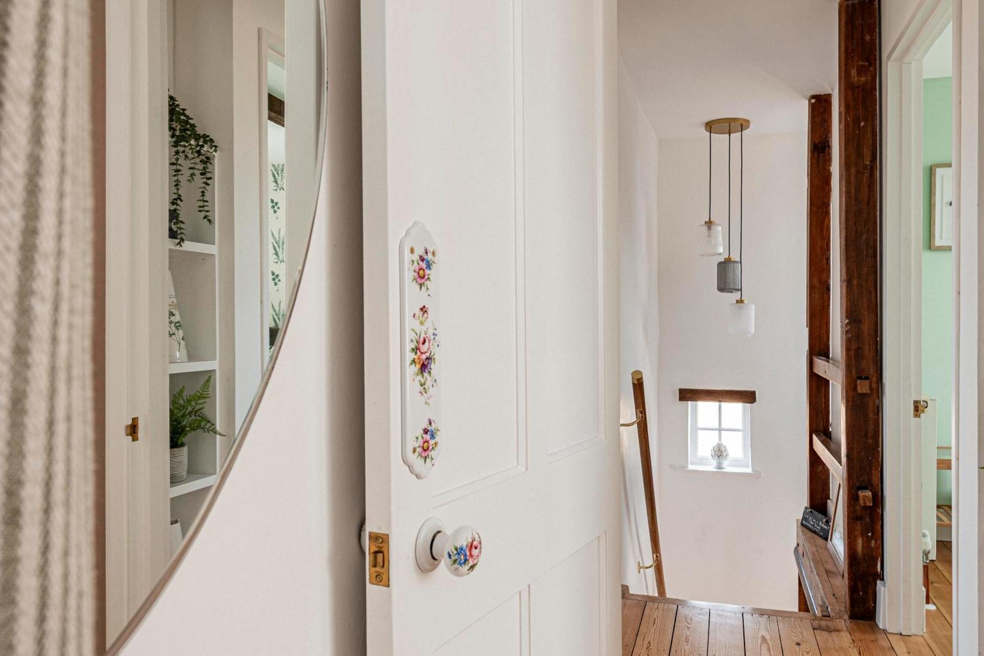 Marshmede - Picturesque, Tranquil, Relaxing Holiday home Canterbury