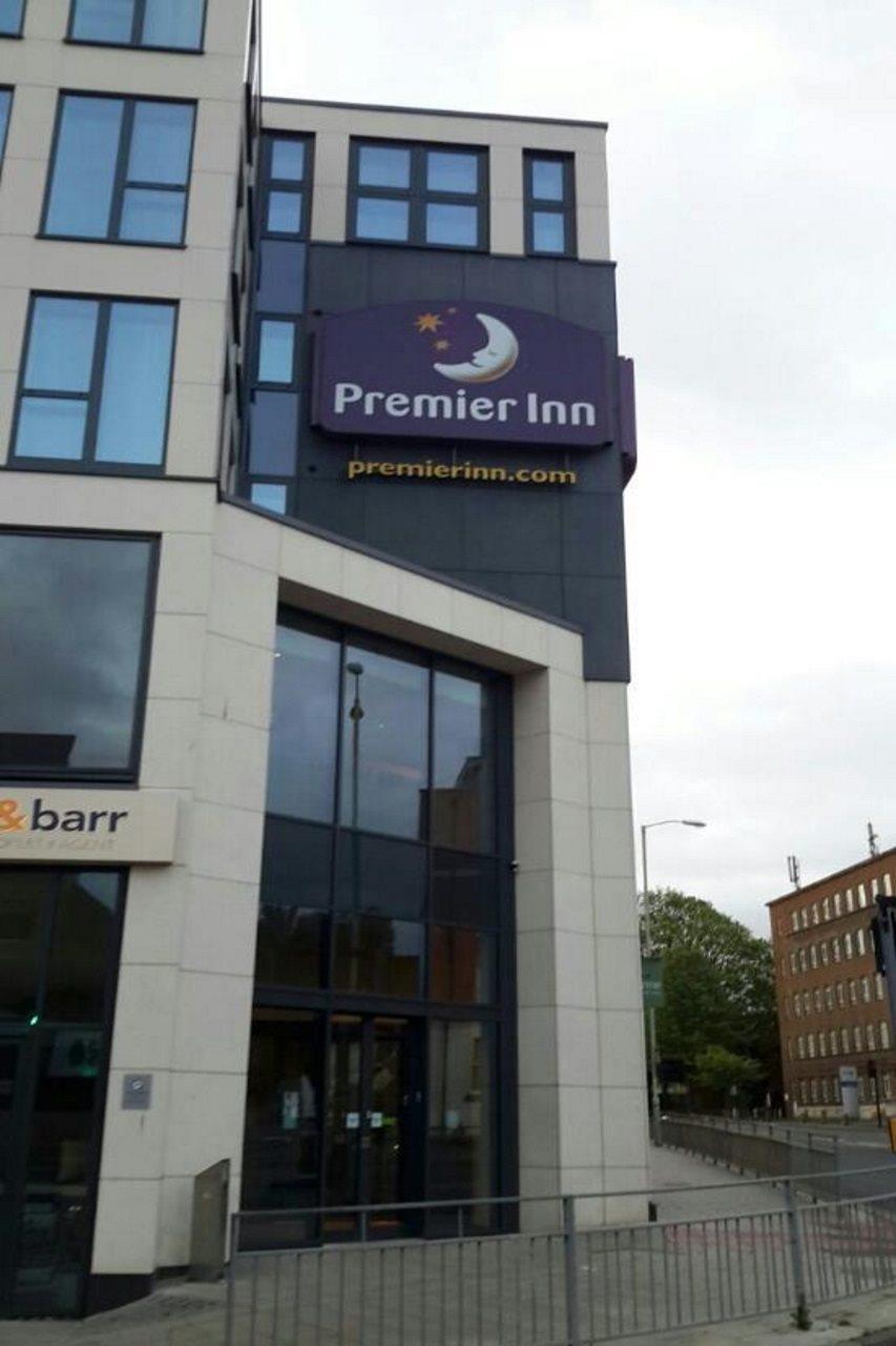 Premier Centre 3*