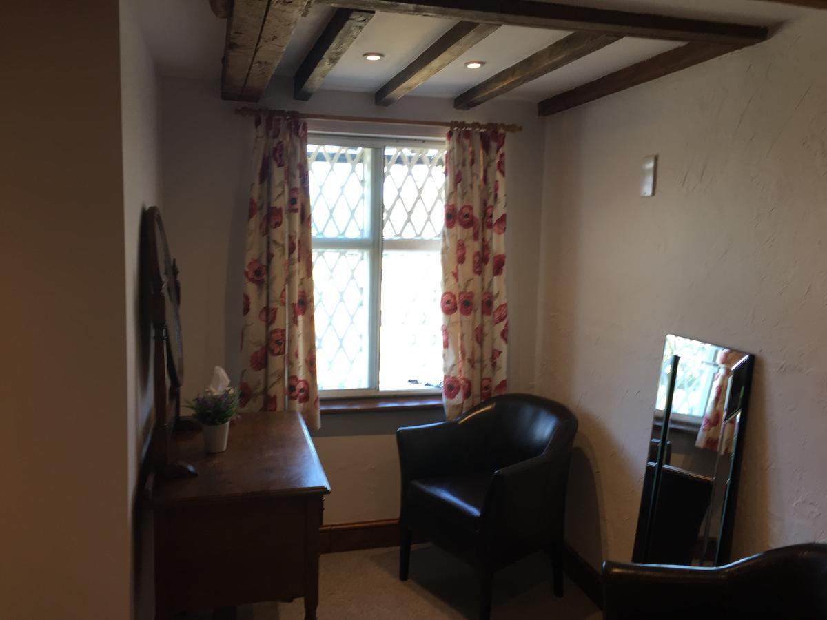 Renville Oast 4*