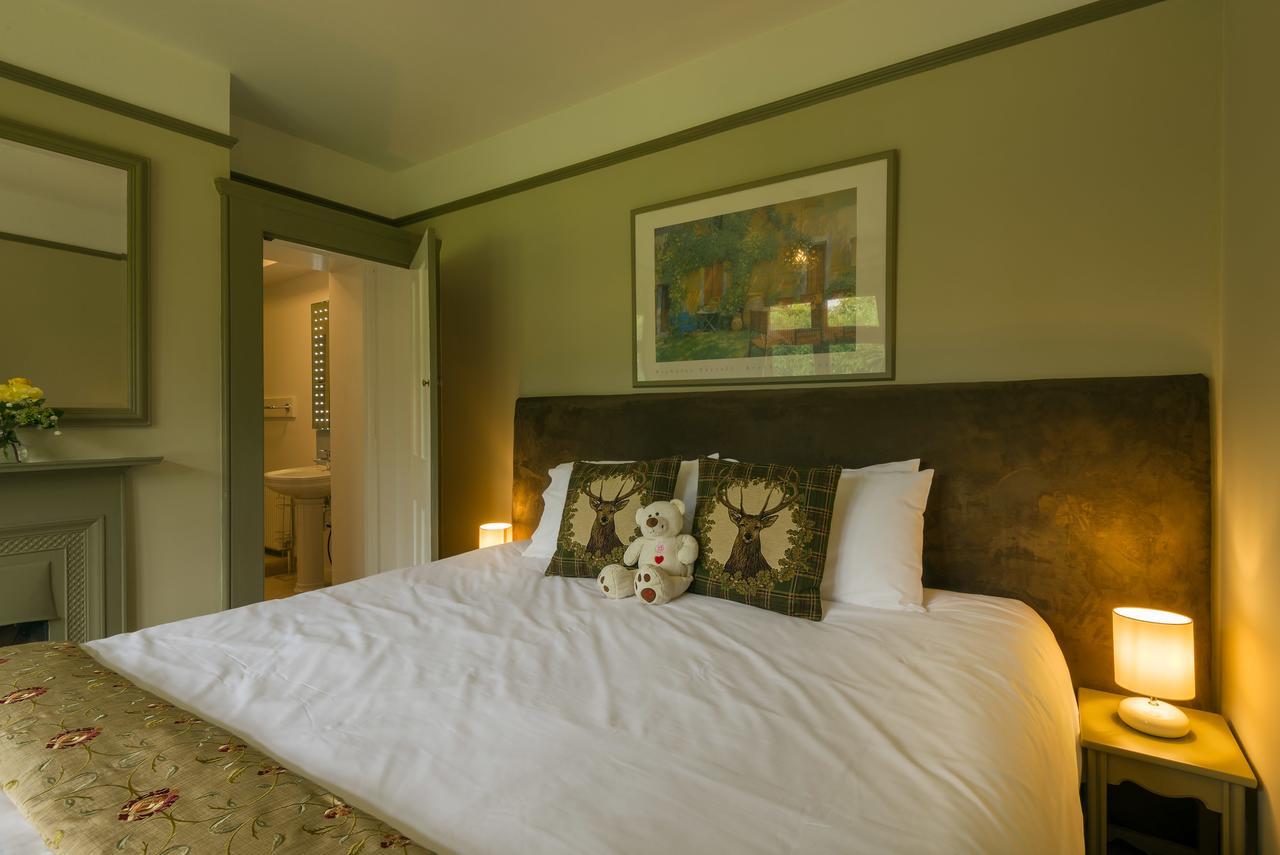 Homelea & Self Catering *