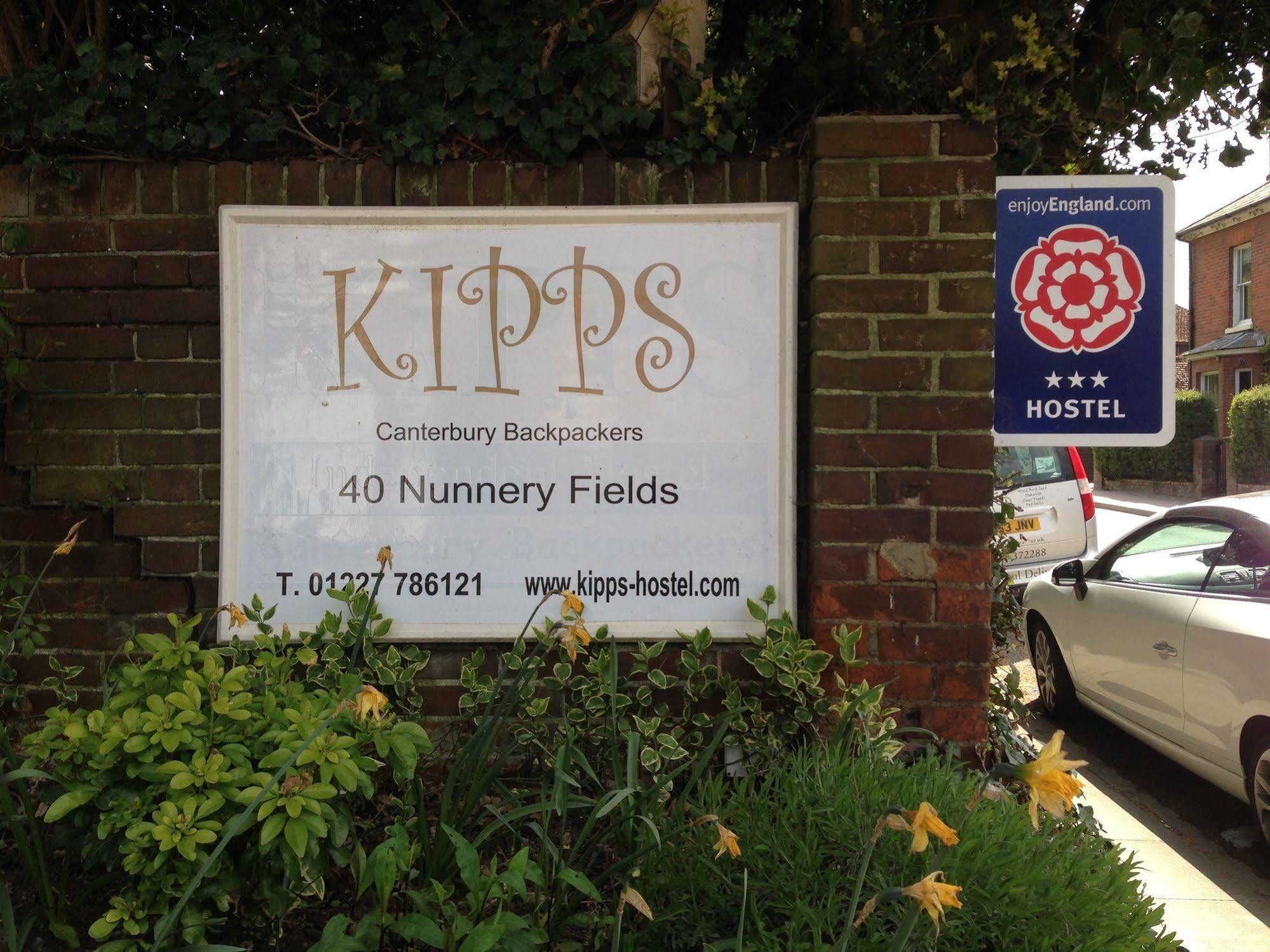 Kipps Backpackers Hostel *