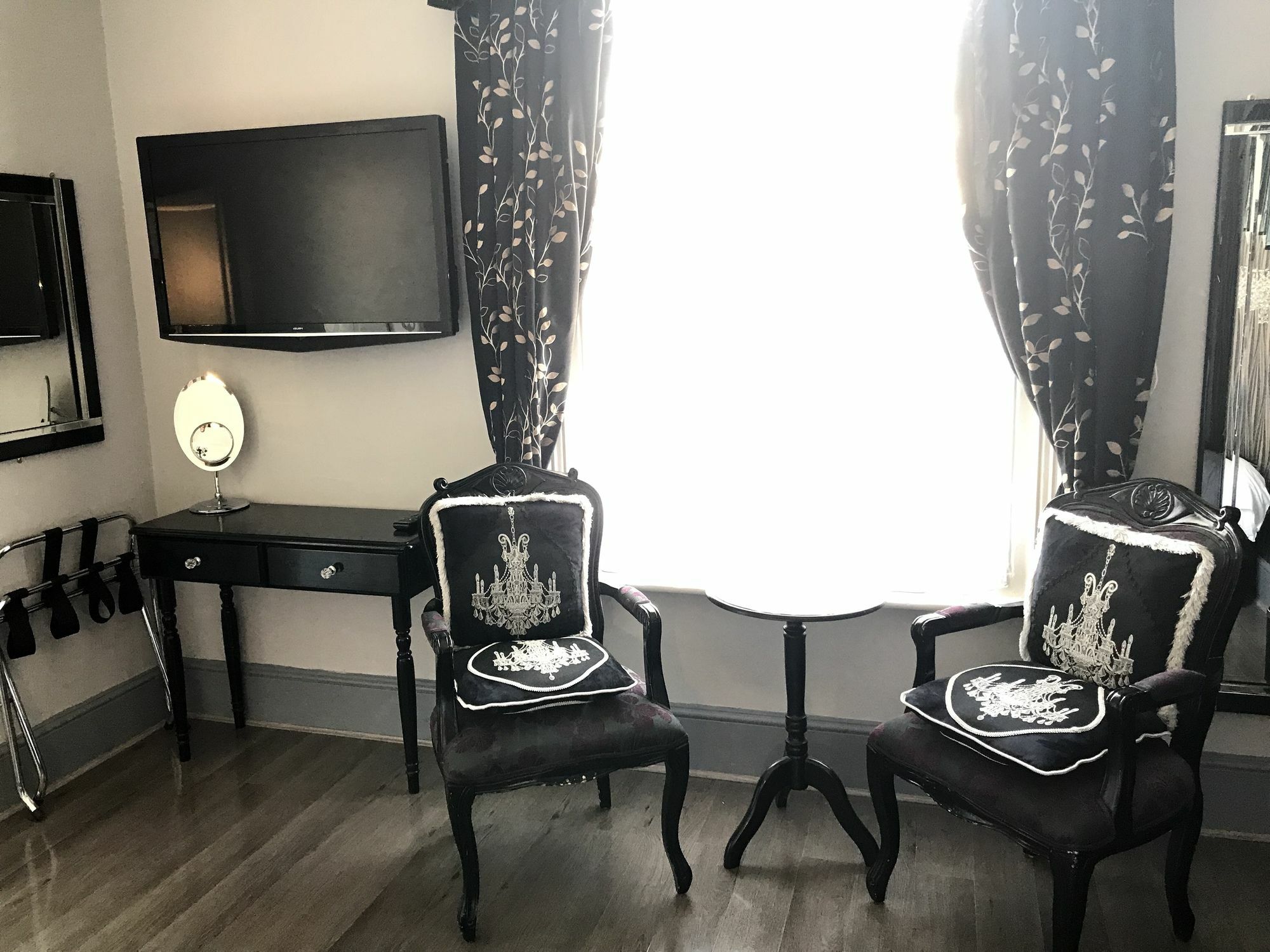 Canterbury Lodge