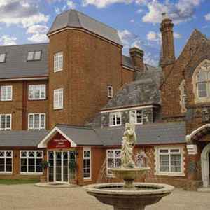 Western Abbots Barton 3*