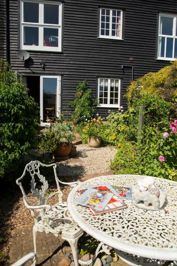 China Farm Barn 4* Canterbury