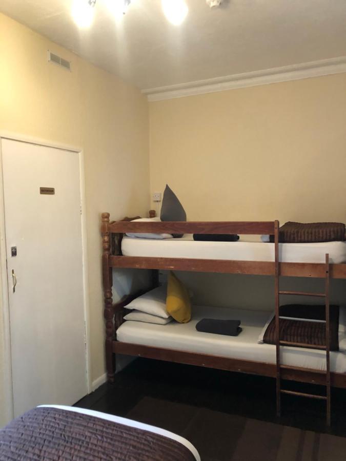 Kipps Backpackers *