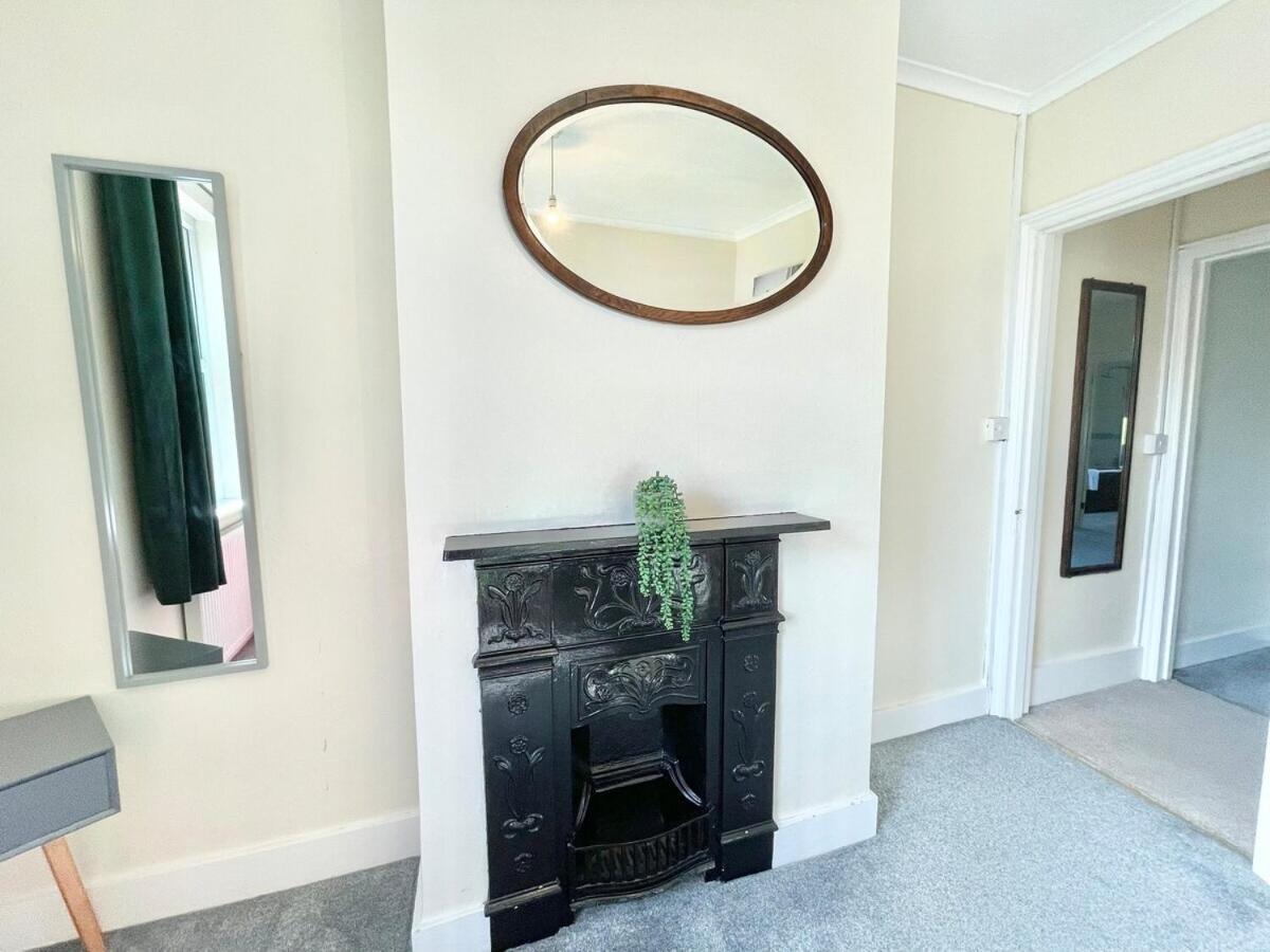 Near Centre Greta For Families, Contractors Or Holidays! Sleeps 5 Casa de férias Canterbury
