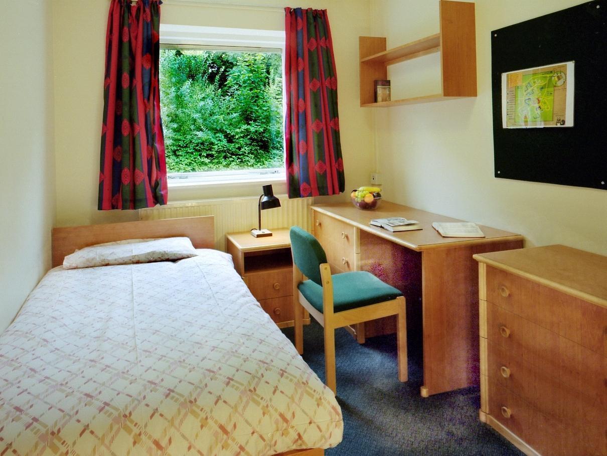 Hotel Rutherford College Of Kent