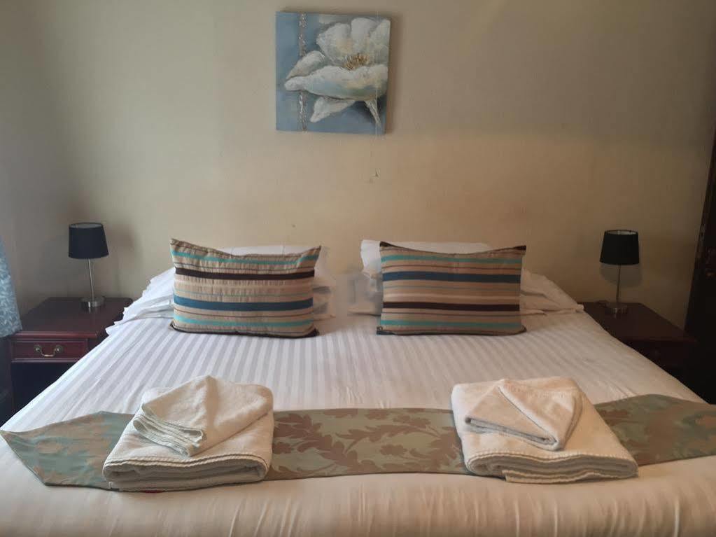 Greyfriars Guest house 3*
